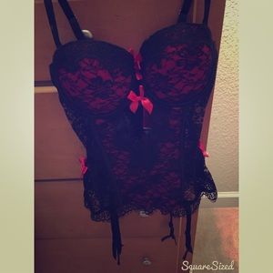 Hot Topic Black and Red Lace with Bows Corset