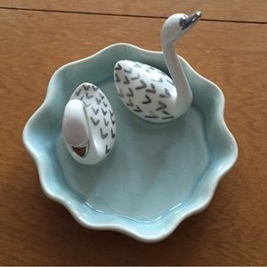Anthropologie swan trinket catch all dish