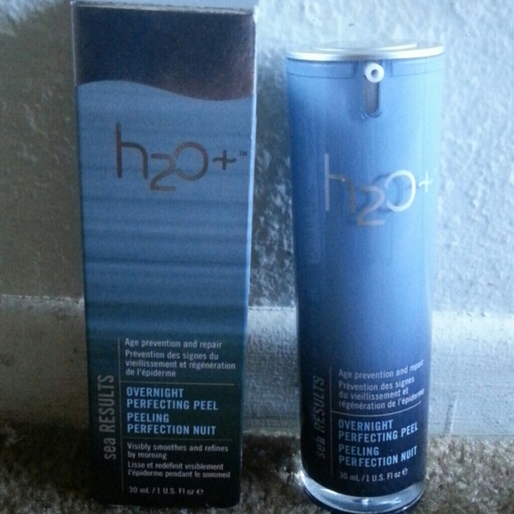 Brand new  in box H2O + Overnight perfecting peel