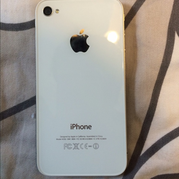⛔️⛔️SOLD⛔️⛔️Iphone 4 16GB at&t - Picture 2 of 4