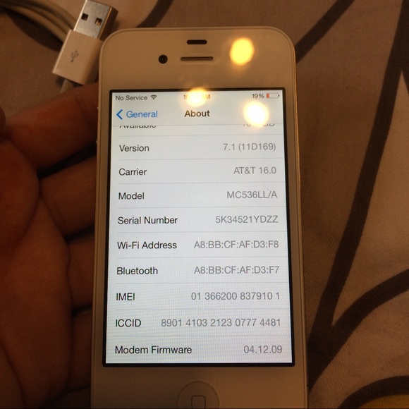 ⛔️⛔️SOLD⛔️⛔️Iphone 4 16GB at&t - Picture 3 of 4
