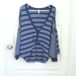 RVCA striped button up sweater. Sz M/L