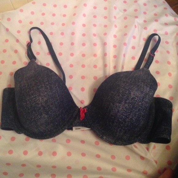 Maidenform Bra