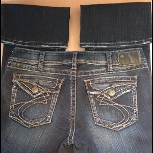 Silver Suki Surplus Mid-Rise Boot Cut Jeans