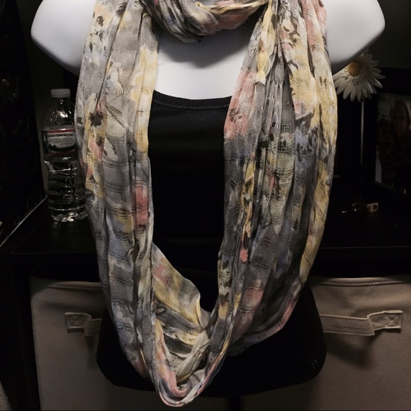 Scarf