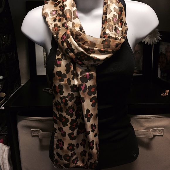 Scarf