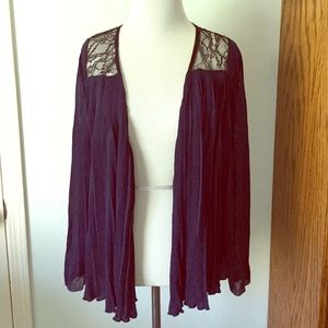 Lightweight shimmer cardigan with lace detail