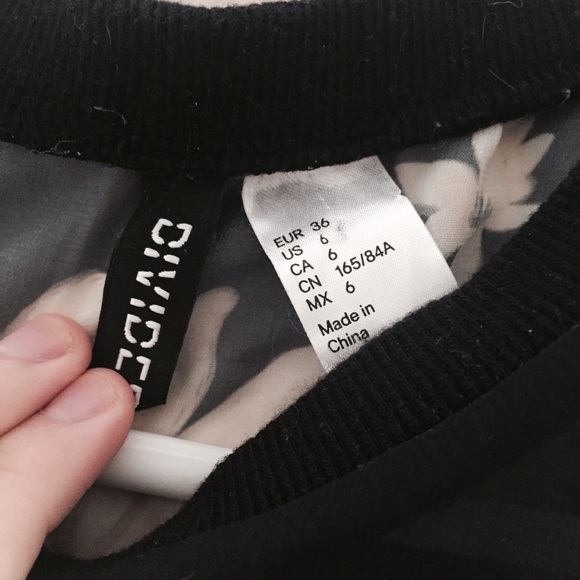 floral print crop top from H&m - Picture 3 of 3