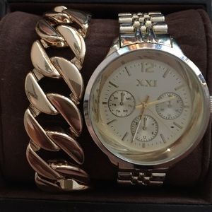 gold big face watch  & thick gold chain bracelet