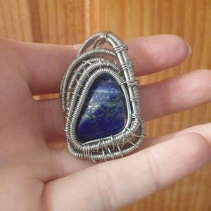 A CUSTOM WIRE WRAP PENDANT!