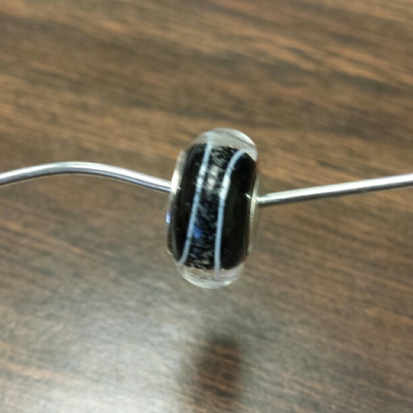 Chamilia Murano glass black swirl bead