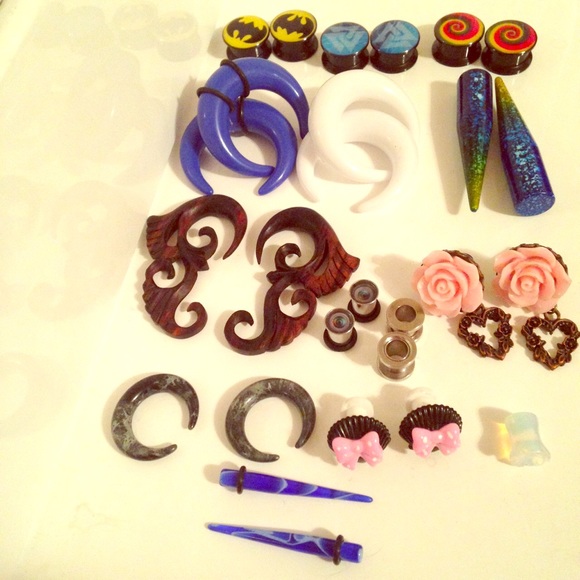 plugs/tapers/tunnels Available