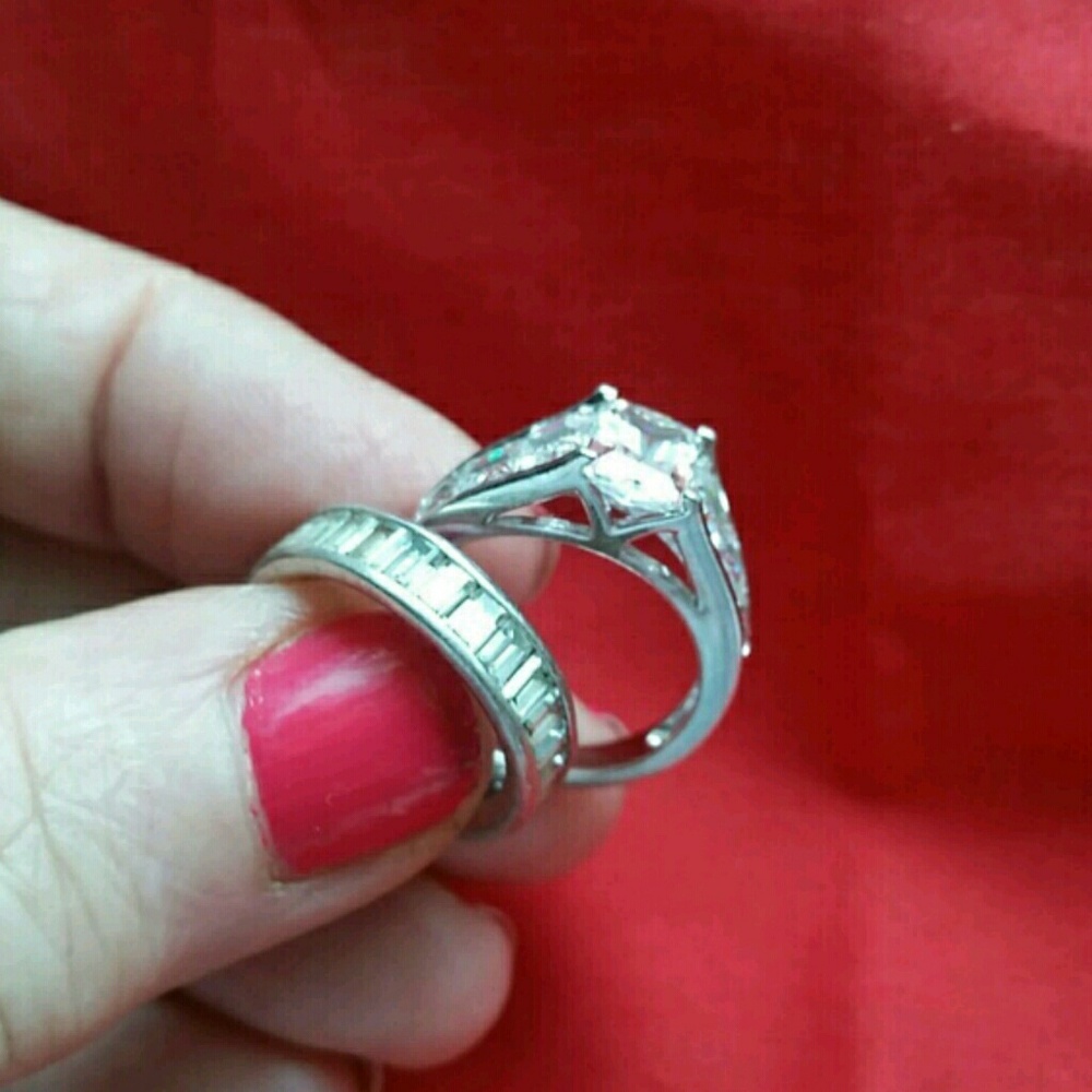 Travel Wedding Ring Set