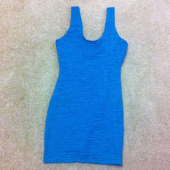 Blue rippled dress shirt