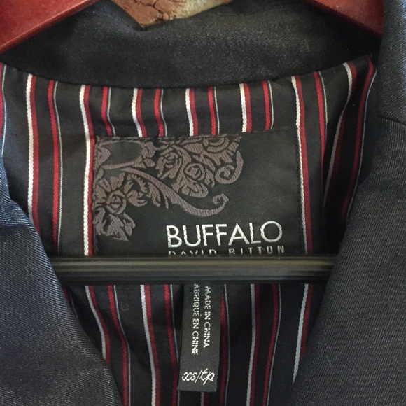 Fitted black jacket - Picture 4 of 4