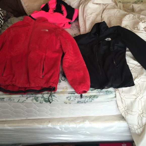 ‼️‼️Red Fur  north face ONLY  DO NOT BUY ON HOLD