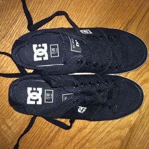 DC shoes