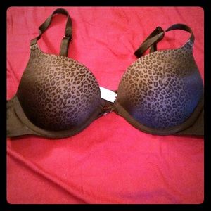 Trade with  @emikyyyyjh