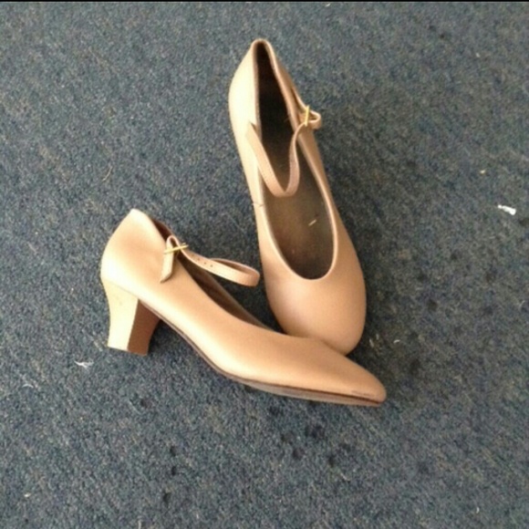 Dance/ character shoes
