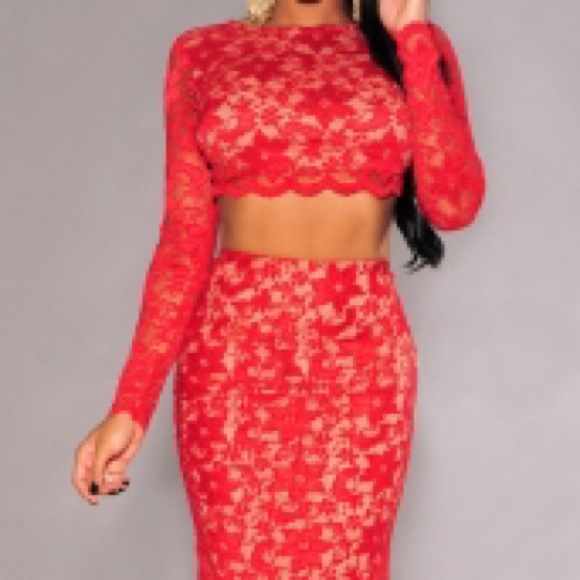 Sexy Red Lace Crop Top Maxi Skirt Set - Picture 2 of 3