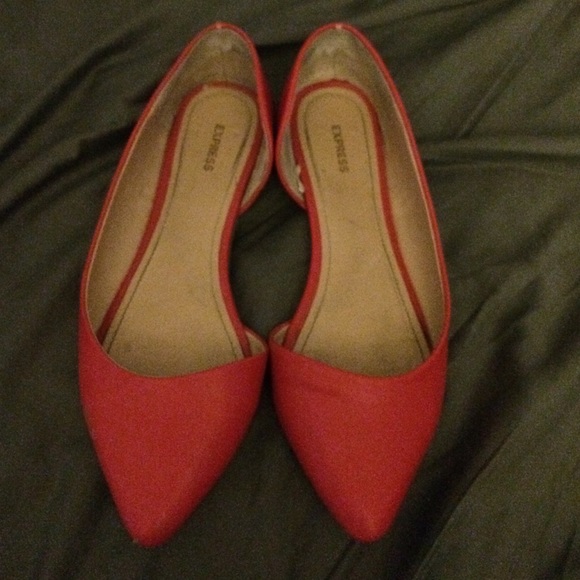 Red Express Flats
