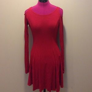 Gorgesous deep red dress!
