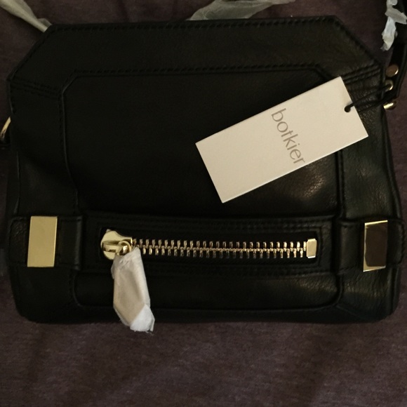 Cute little Botkier black bag.