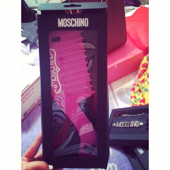 Moschino iPhone 5 case