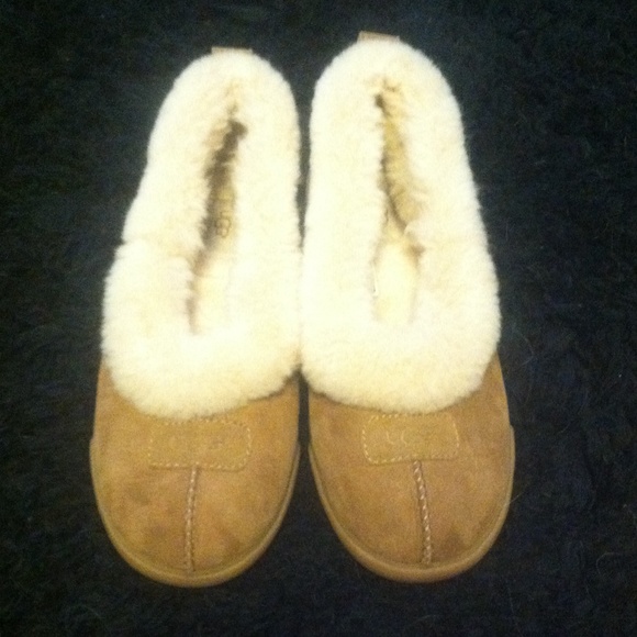 Ugg Rylan slipper