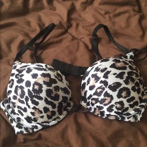 Victoria secret bombshell bra