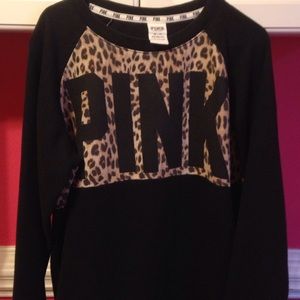 ⚡️SALE!⚡️ VS Pink Cheetah Crew