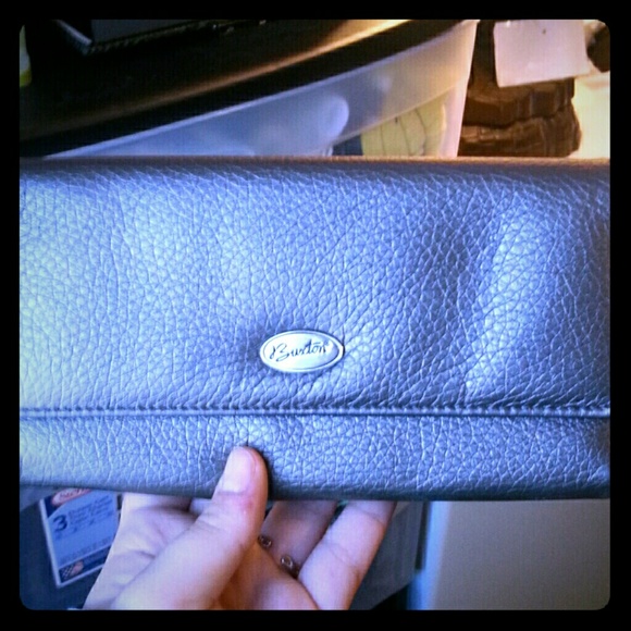 Large Buxton gray wallet