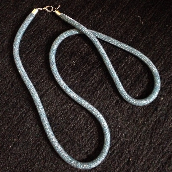 Necklaces - Picture 2 of 4