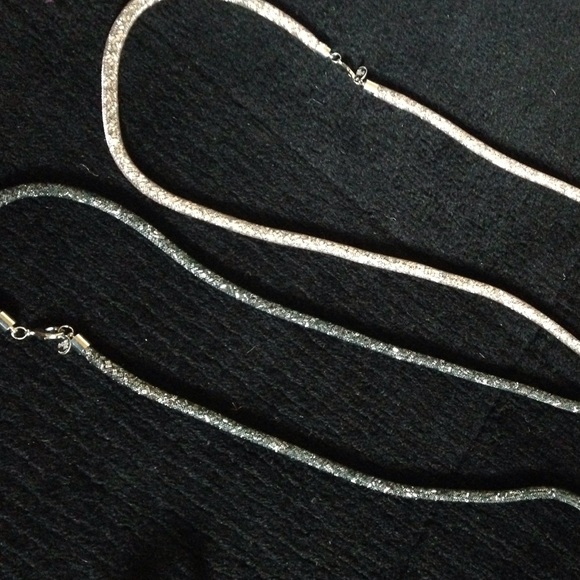 Necklaces - Picture 4 of 4