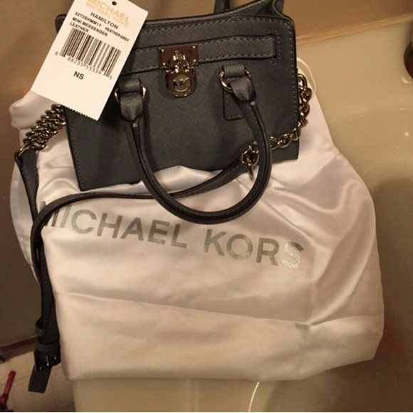 Michael kors beautiful bag