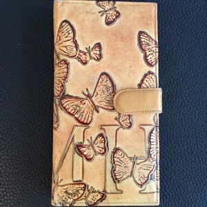 Mario Hernandez Wallet