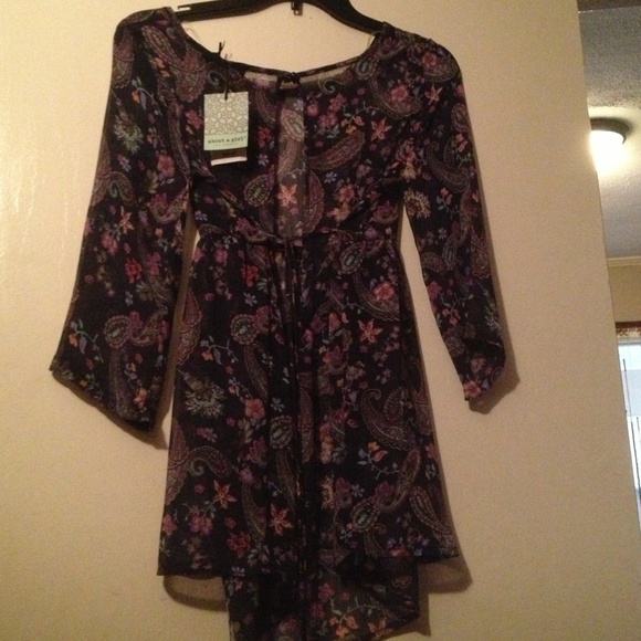Beautiful Paisley navy blue top blouse - Picture 4 of 4