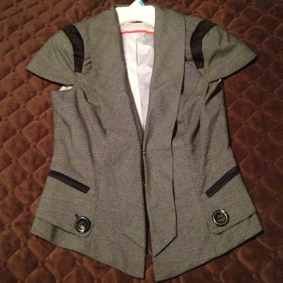 Juniors XOXO Dress suit jacket top