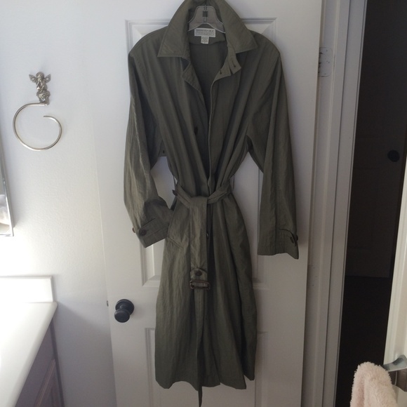 Banana Republic olive trench - Picture 1 of 4