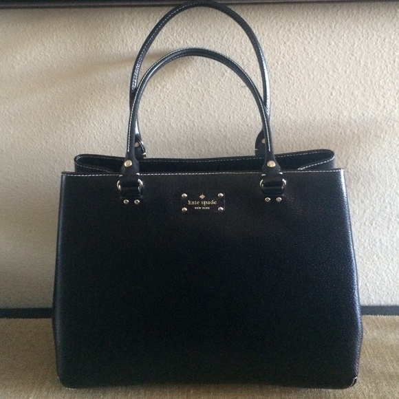 off kate spade Handbags - *24hr FLASH SALE* Kate Spade Wellesley Purse ...