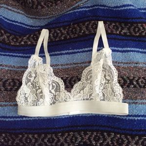 White lace bralette