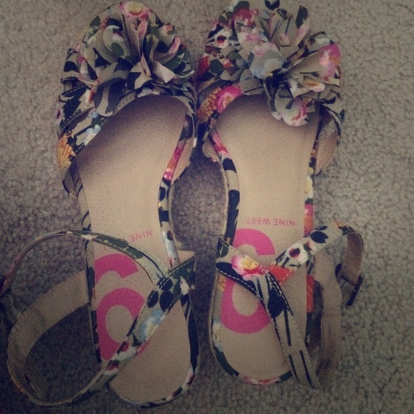 Nine West Floral Wedges