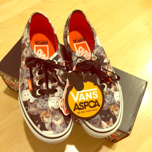 Vans X ASPCA Cats Sneaker