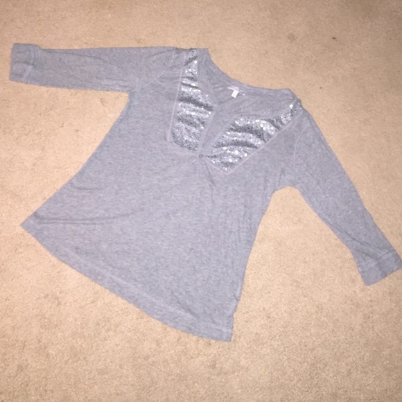 Grey 3/4 sequin top