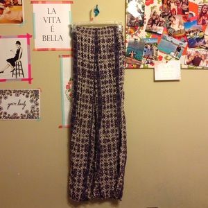 Brandy Melville purple Alexah bottoms.