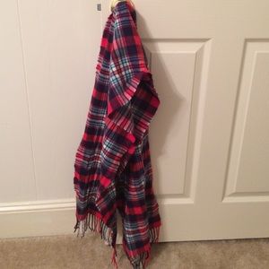 100% cashmere scarf. Practically brand new.
