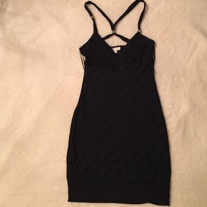Perfect little black dress!