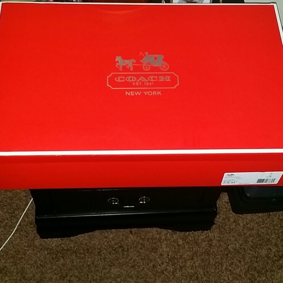 *Coach Tan riding boots* - Picture 3 of 3