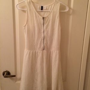 White lace H&M dress