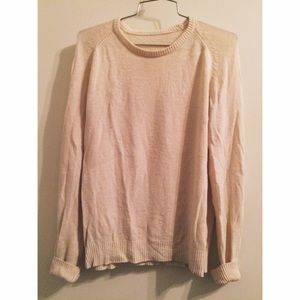 SOLD IN BUNDLE-BRANDY MELVILLE CREAM SWEATER